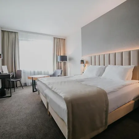 Hotel East Warsaw