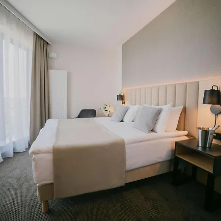 East 4* Warsaw