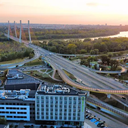 East Ξενοδοχείο Βαρσοβία