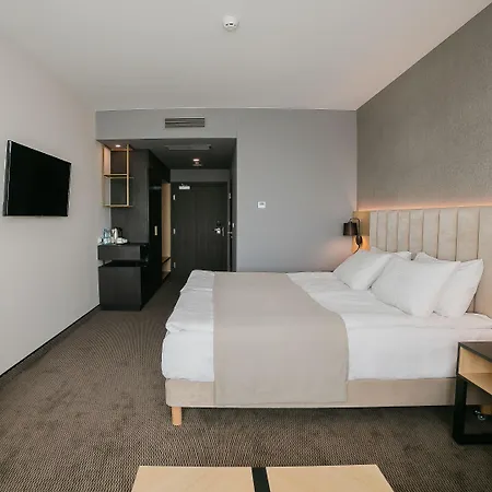 East 4* Warsaw