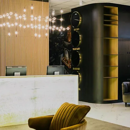 East Hotel Varsóvia